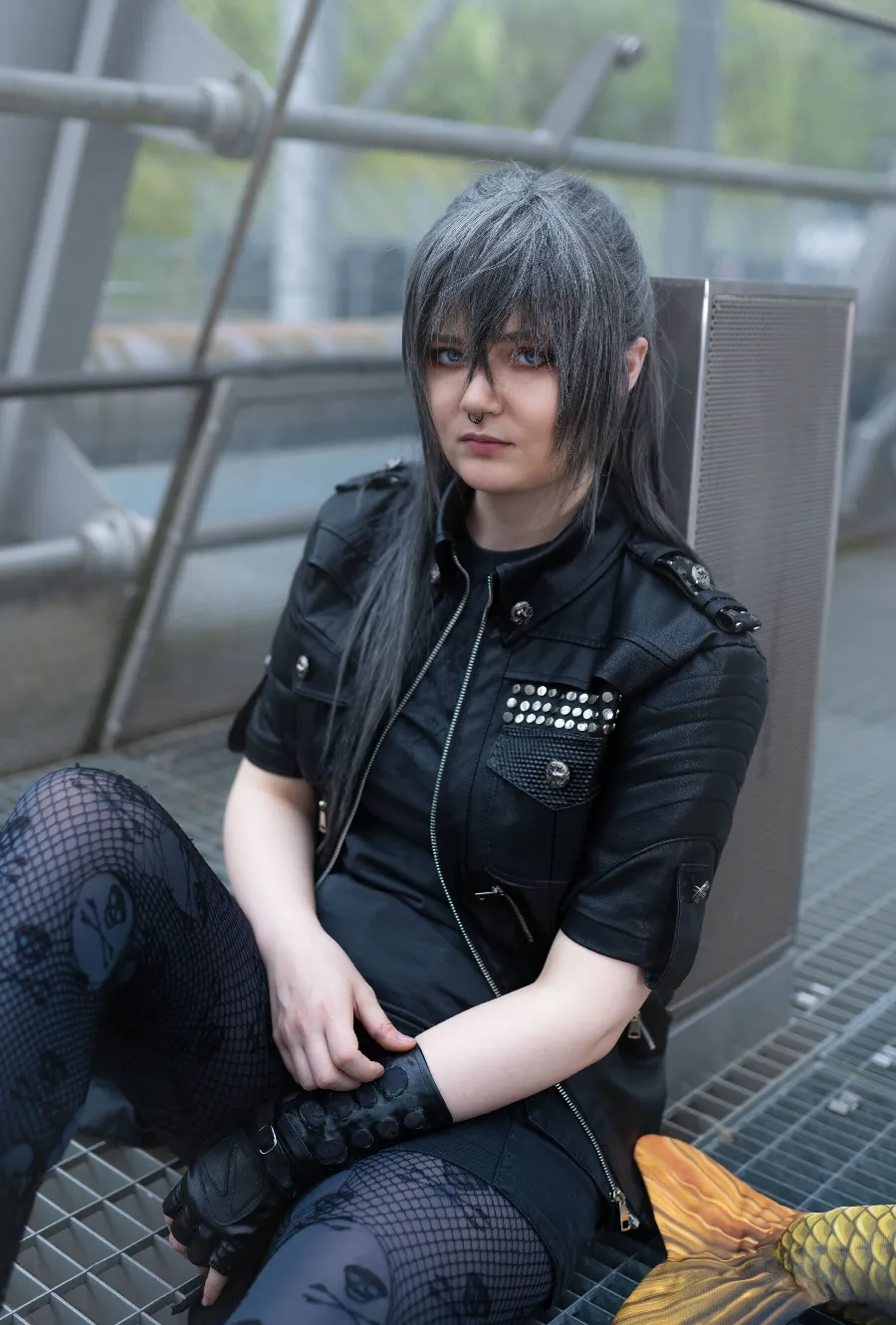 Fem. Noctis Lucis Caelum (Final Fantasy XV)